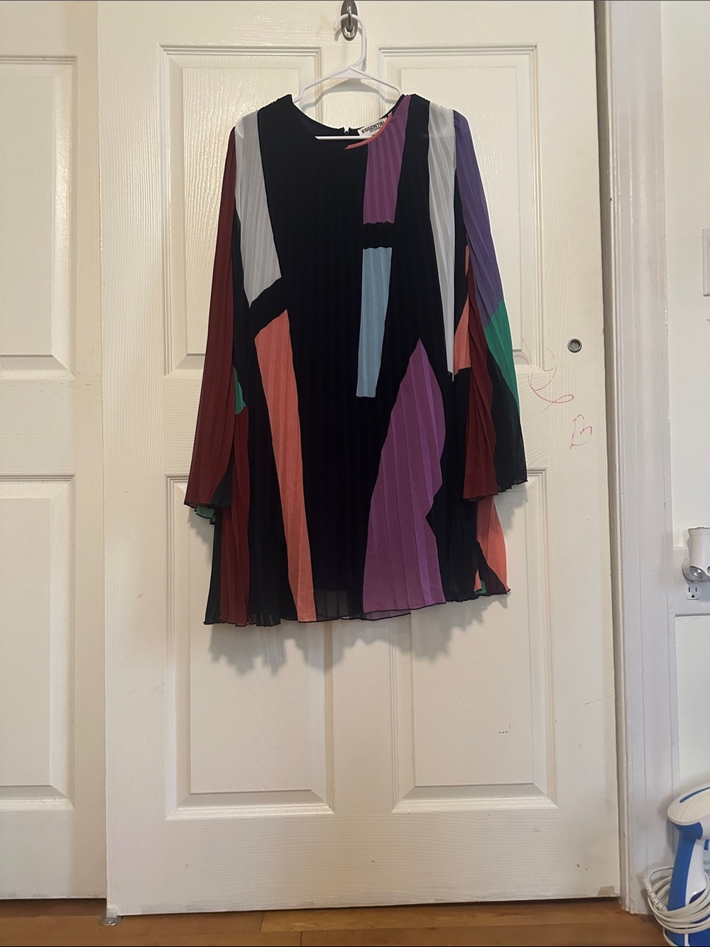 Colorblock Pleated Long Sleeve Tunic - Black with Multicolor Panels